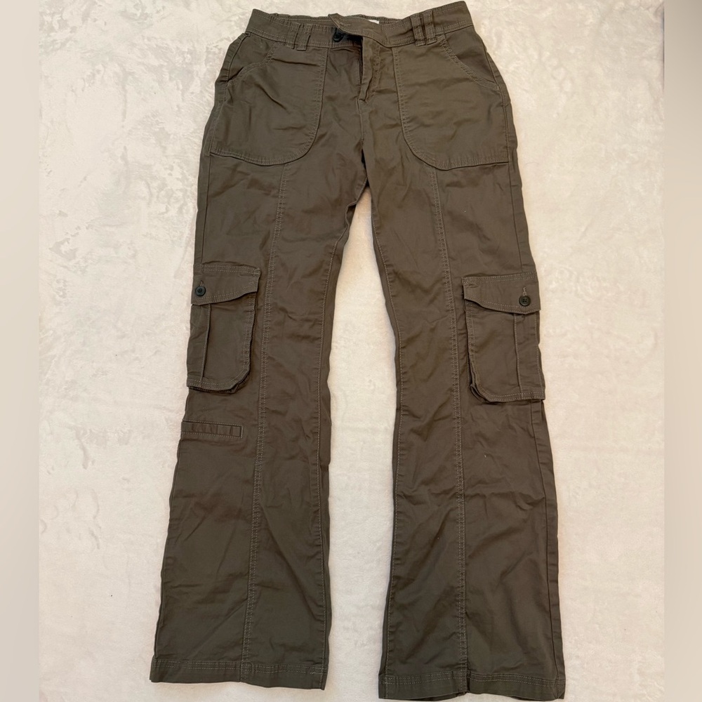 Cotton On Cargo Pants in Dark Olive